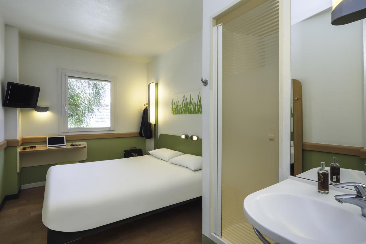 ויטרולה Ibis Budget Marseille Vitrolles מראה חיצוני תמונה
