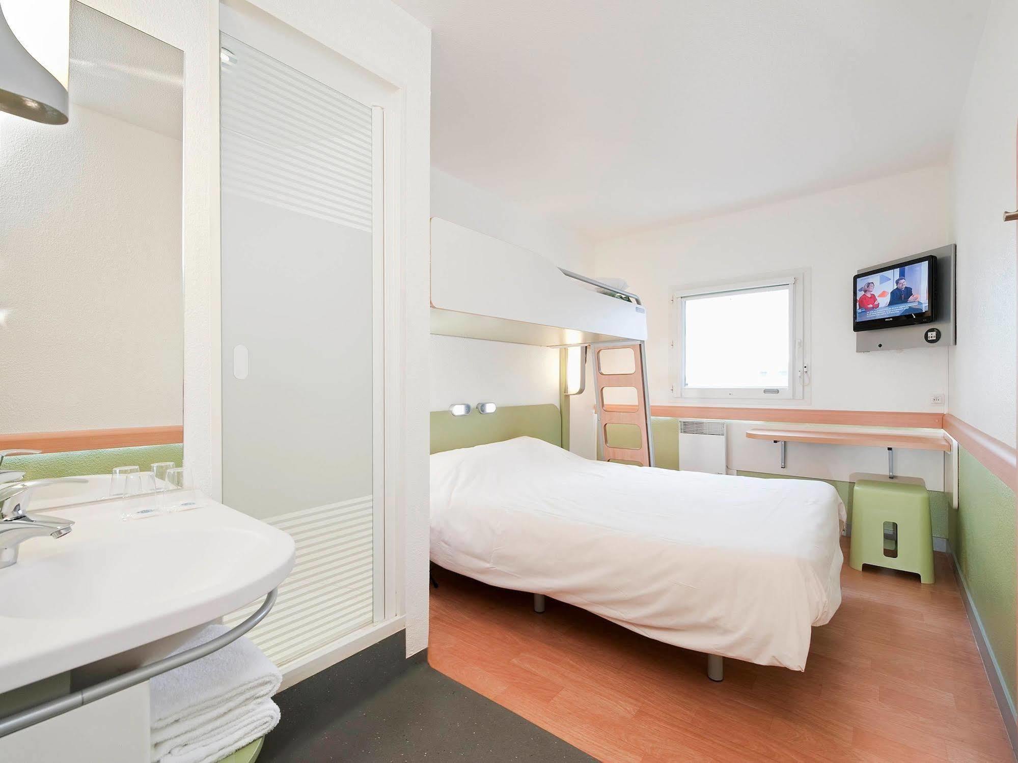 ויטרולה Ibis Budget Marseille Vitrolles מראה חיצוני תמונה