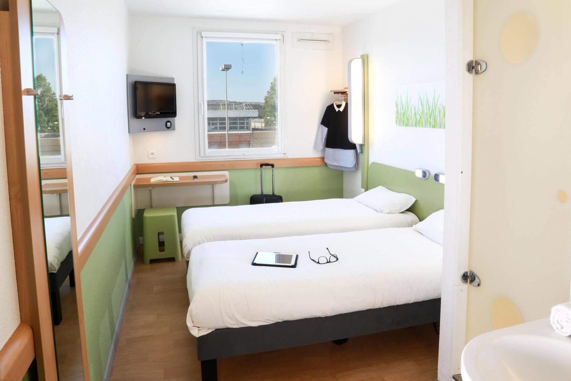 ויטרולה Ibis Budget Marseille Vitrolles מראה חיצוני תמונה